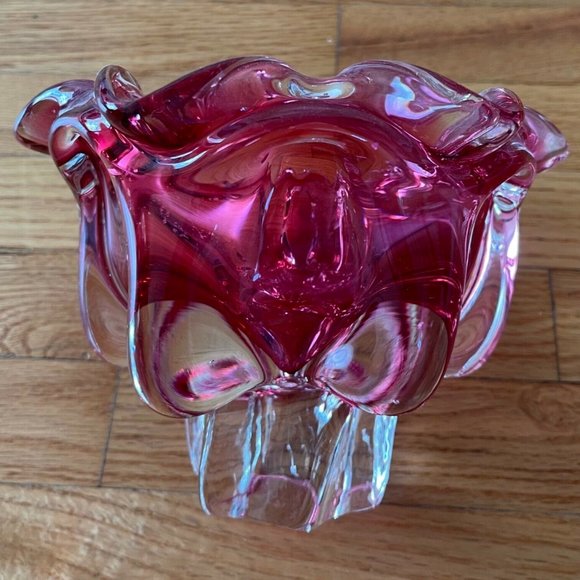 Bohemian Hand Cut Raspberry Glass Art Table Design Easter Boho Vase Home Decor - Picture 1 of 3